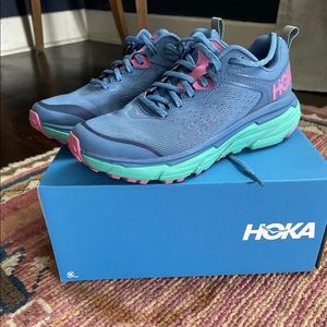 Hoka One One Challenger ATR 6 - Size 7